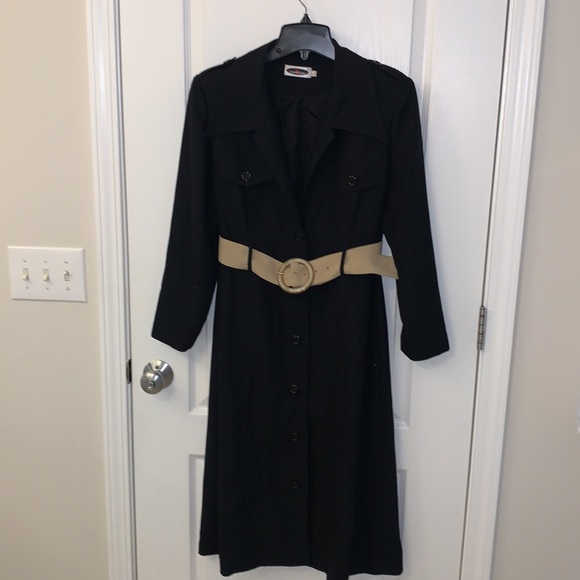 Light and Lined Textured Coat / Dress - Picture 16 of 17